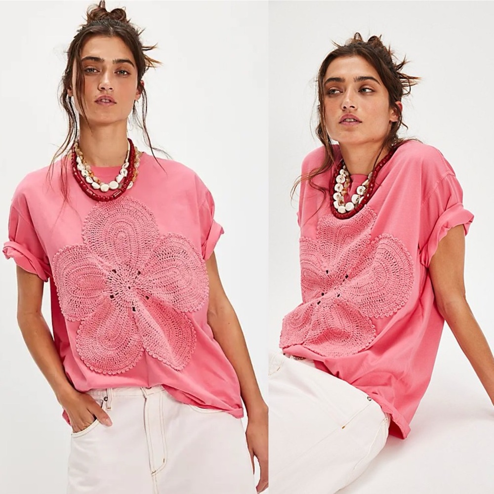 The Tales | Hand-Knit Crochet Flower Tee